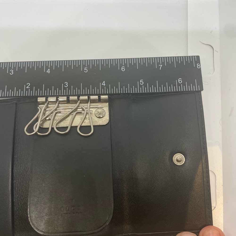 GUCCI key wallet GG canvas and leather inside Authentic used - Picture 4 of 8